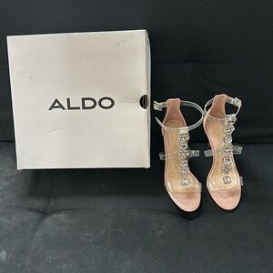 Also shoes like new. Look at photos